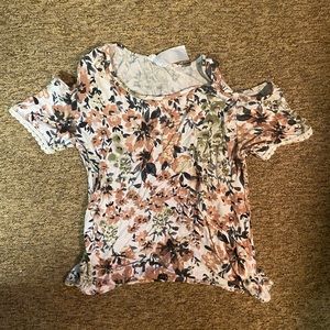 Floral off cold shoulder tee shirt!